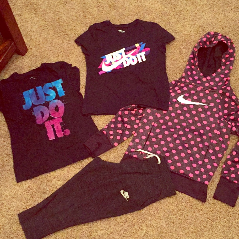 Nike lot